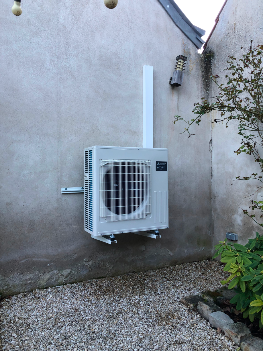 Geoclimat Pompes A Chaleur A Saint Jean Le Blanc Pres De Orleans GE ECODAN SUZ 2