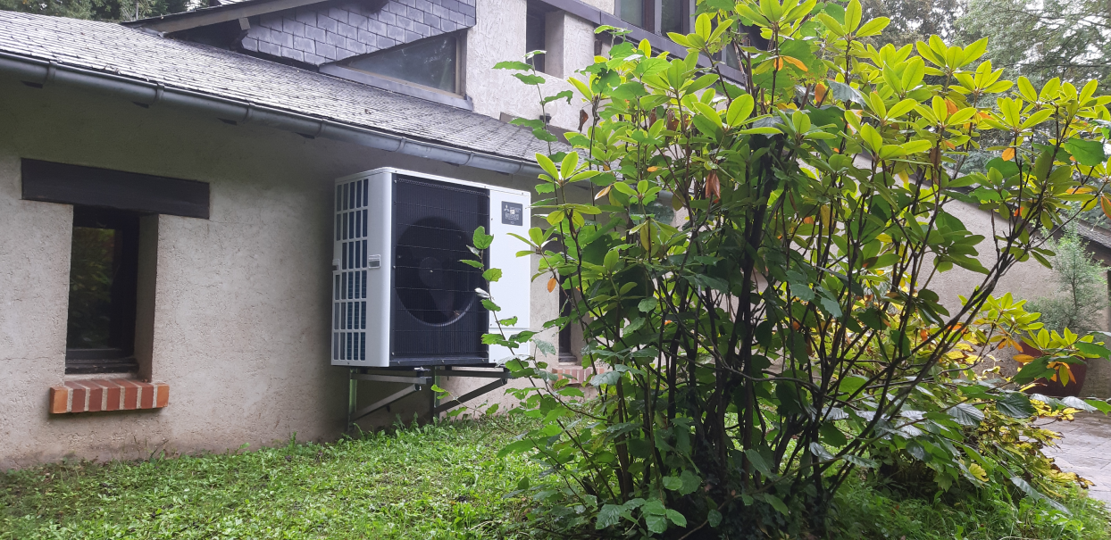 Geoclimat Pompes A Chaleur A Saint Jean Le Blanc Pres De Orleans GE Zubadan Silence BT MT 1