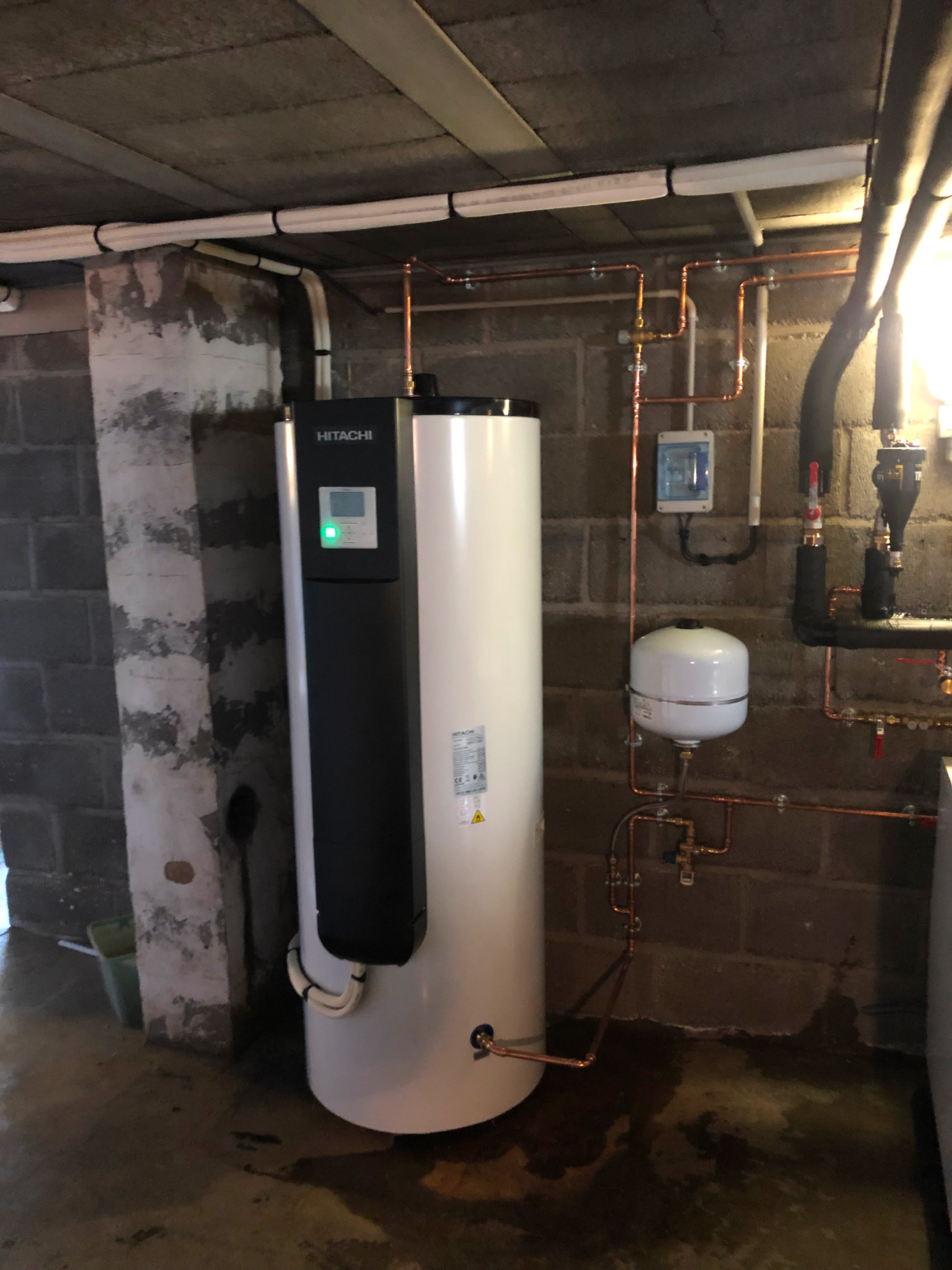 Geoclimat Pompes A Chaleur A Saint Jean Le Blanc Pres De Orleans Hitachi Yutampo 3