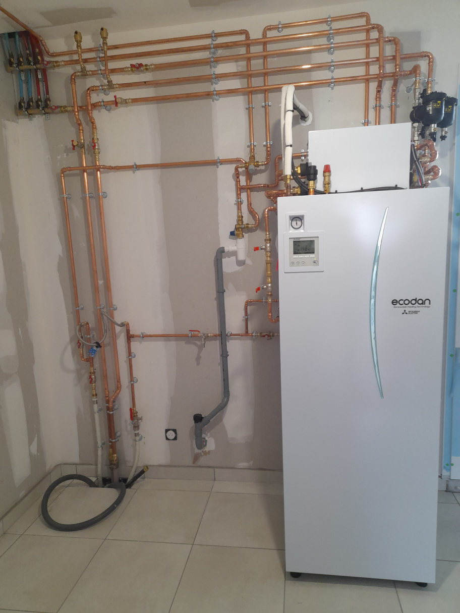 Geoclimat Pompes A Chaleur A Saint Jean Le Blanc Pres De Orleans Module Hydraulique Ecodan Avec Kit 2 Zones Production ECS